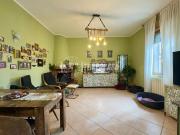 Appartamento in vendita di 80 m² in Via Montecaselli