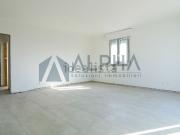 Appartamento in vendita di 80 m² in Via Novara