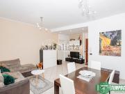 Appartamento in vendita di 80 m² in Viale Fratelli Cervi, 25