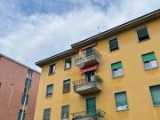 Appartamento in vendita di 81 m² in Via Alzaia Trieste, 7