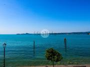 Appartamento in vendita di 81 m² in Via Lungolago...