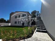 Appartamento in vendita di 81 m² in Via Lunigiana, 201