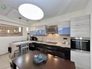 Appartamento in vendita di 81 m² in Via Tonnara, 80