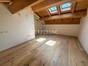 Appartamento in vendita di 81 m² in Via Valcanale, 39