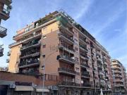 Appartamento in vendita di 82 m² in Via Sestio Calvino
