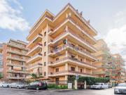 Appartamento in vendita di 83 m² in Via Fratelli Cairoli, 28