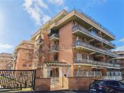 Appartamento in vendita di 84 m² in Via Vincenzo Tomassini