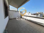 Appartamento in vendita di 84 m² in Via Vittorio Veneto, 15