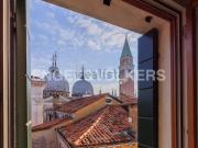 Appartamento in vendita di 85 m² in Calle Larga San Marco