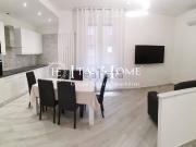 Appartamento in vendita di 85 m² in Via Benefattori...