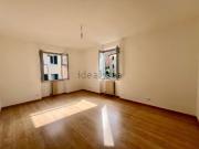 Appartamento in vendita di 85 m² in Via Borzoli, 97