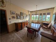 Appartamento in vendita di 85 m² in Via Cingoli, 21
