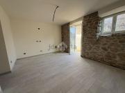 Appartamento in vendita di 85 m² in Via Costituzione
