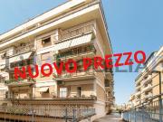 Appartamento in vendita di 85 m² in Via di Val Tellina, 59