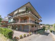 Appartamento in vendita di 85 m² in Via Fosso del Poggio