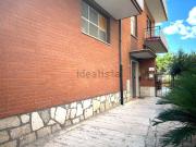 Appartamento in vendita di 85 m² in Via Francesco...