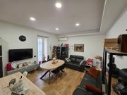 Appartamento in vendita di 85 m² in Via Fratelli Kennedy, 92