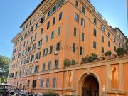 Appartamento in vendita di 85 m² in Via Guglielmo Calderini