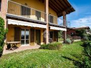 Appartamento in vendita di 85 m² in Via Lago Lucone, 1