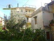 Appartamento in vendita di 85 m² in Via Monsignor...