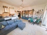 Appartamento in vendita di 85 m² in Via Motta Camastra, 177