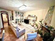 Appartamento in vendita di 85 m² in Via Pino