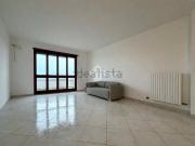 Appartamento in vendita di 85 m² in Via Tirreno, 321
