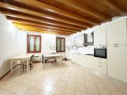 Appartamento in vendita di 87 m² in Via Barzoni