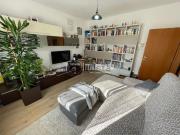 Appartamento in vendita di 87 m² in Via Dolomiti, 43
