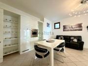 Appartamento in vendita di 87 m² in Via Lungolago...