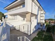 Appartamento in vendita di 89 m² in Via Alessandro...