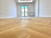 Appartamento in vendita di 89 m² in Via Laurentina