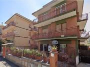 Appartamento in vendita di 90 m² in Via Alcara Li Fusi