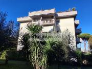 Appartamento in vendita di 90 m² in Via Cassia, 1712