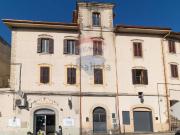 Appartamento in vendita di 90 m² in Via Cavour, 69