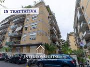 Appartamento in vendita di 90 m² in Via Maffeo Pantaleoni