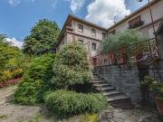 Appartamento in vendita di 90 m² in Via Mirabello, 1