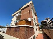 Appartamento in vendita di 90 m² in Via Nettunense