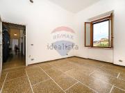 Appartamento in vendita di 90 m² in Via Paolo Emilio...