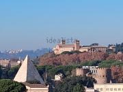 Appartamento in vendita di 90 m² in Via Pellegrino...