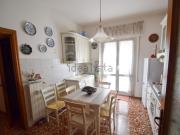 Appartamento in vendita di 90 m² in Via San Remo, 193