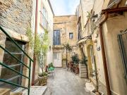 Appartamento in vendita di 90 m² in Via Vittorio Veneto