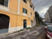 Appartamento in vendita di 90 m² in Viale Giuseppe...