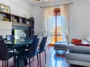 Appartamento in vendita di 90 m² in Viale Vittorio...