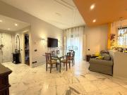 Appartamento in vendita di 91 m² in Via Priaruggia, 17