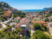 Appartamento in vendita di 92 m² in Via Loreto