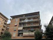 Appartamento in vendita di 93 m² in Piazza Aruleno Celio...