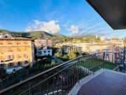 Appartamento in vendita di 93 m² in Via Carlin, 32