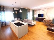 Appartamento in vendita di 94 m² in Via Monte Grappa, 8