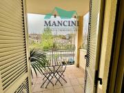 Appartamento in vendita di 95 m² in Via Alfredo Zannoni, 2